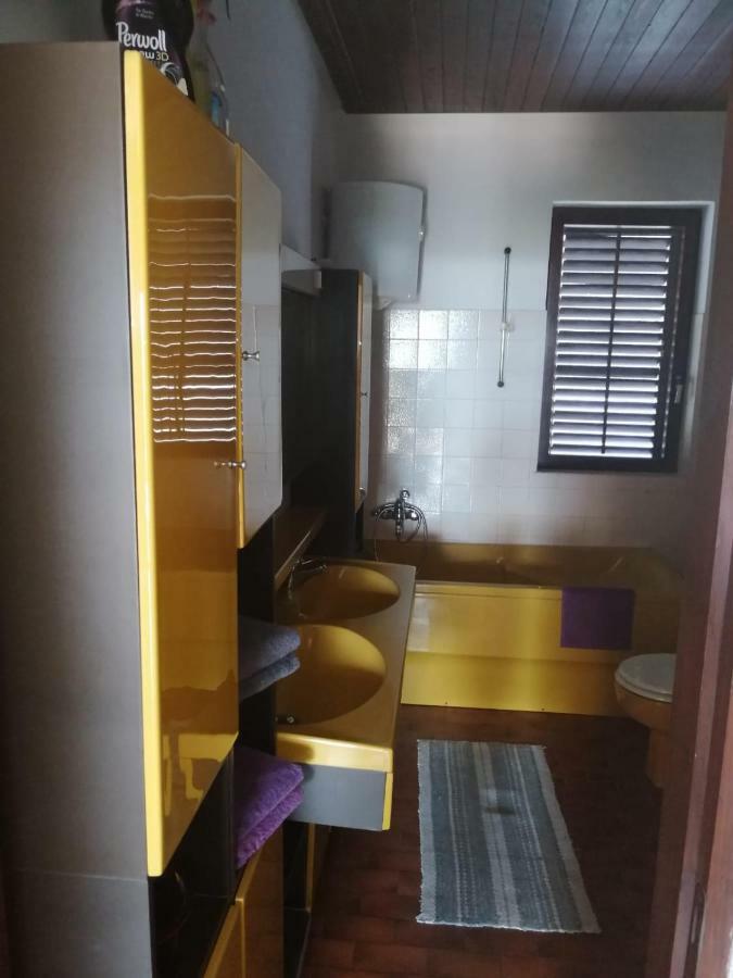Apartment Franjo Senj  Eksteriør billede